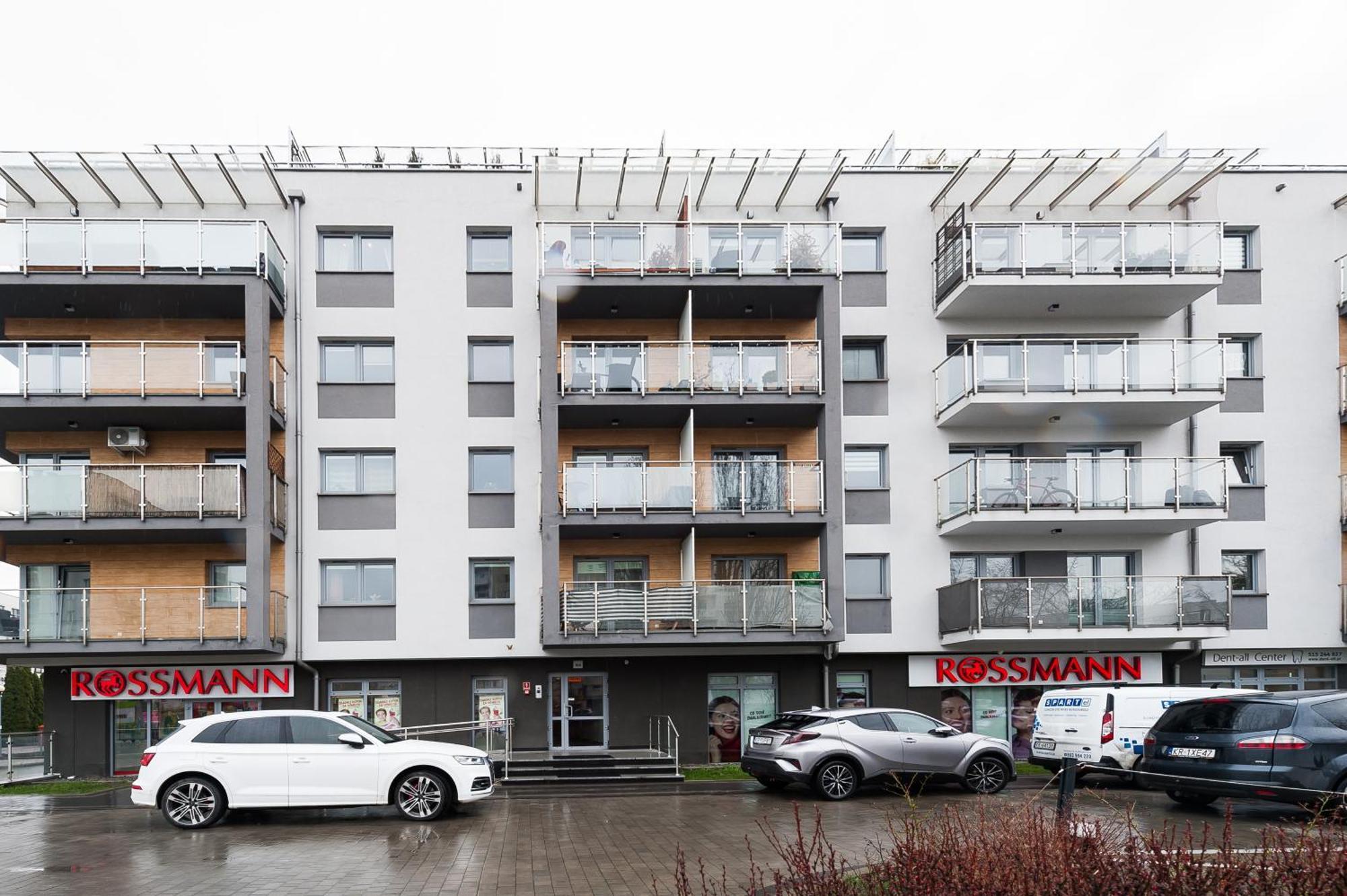 Bella Casa Premium - 104 Kobierzynska Апартаменти